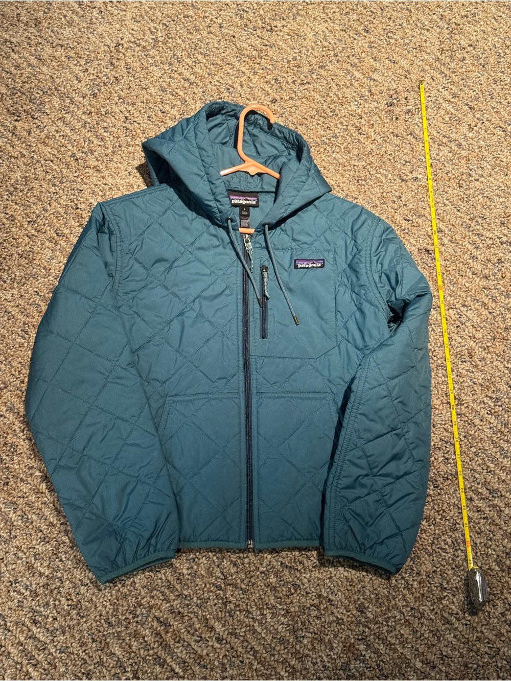 Patagonia Women’s Teal Hooded Quilted Jacket, Size Small, New Condition!!